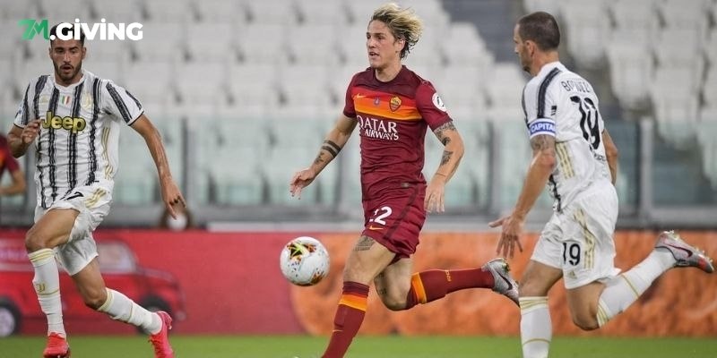 Soi kèo tài xỉu Juventus vs Roma 20/12